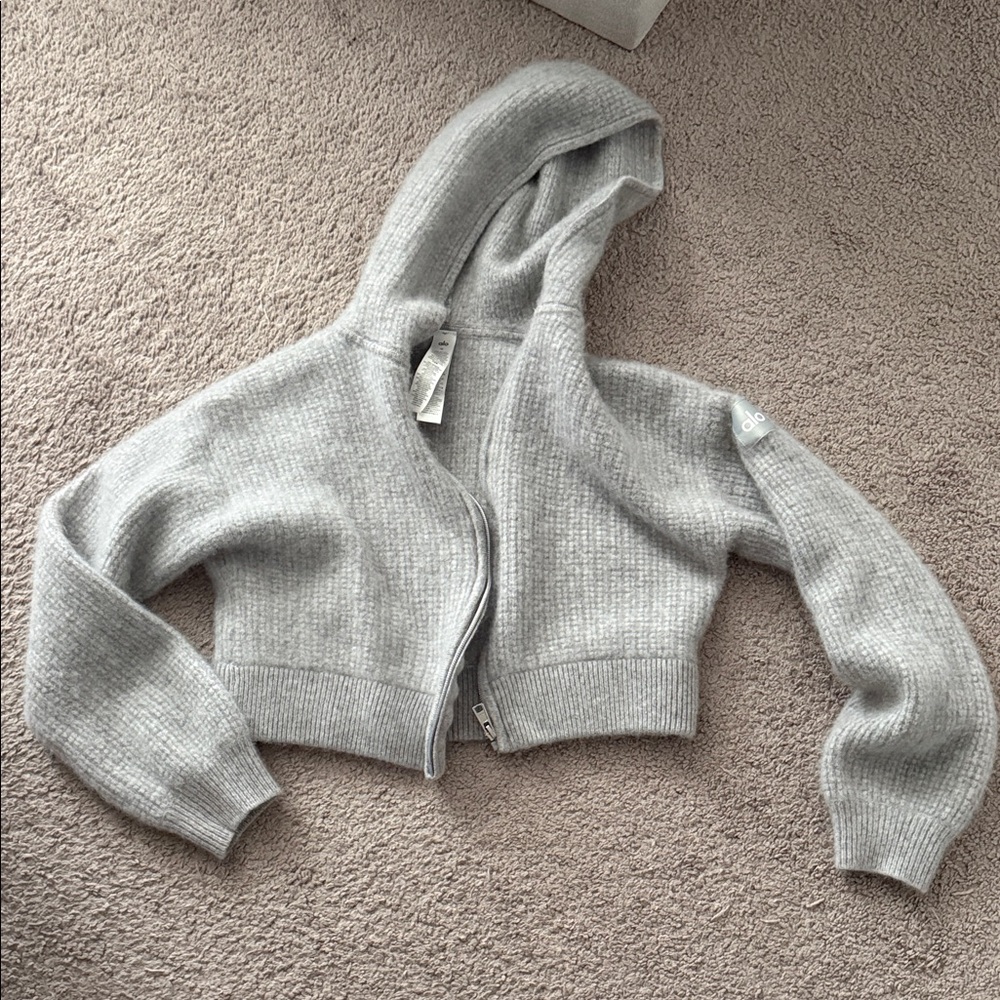Alo Cropped Hooded Zip Cardigan - Light Gray